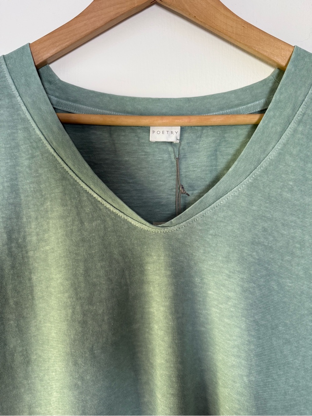 π Poetry Organic Cotton Hemp V-Neck Tee Lightweight Beachy Coastal Lagenlook - Picture 2 of 9